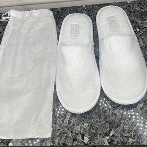 Frette Plush Slippers Sz 12 For the Ritz Carlton Hotels - White, New in Bag